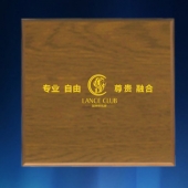 2013年11月：定制廣州藍獅定制投資金條、定制黃金金條